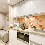 Elysee Prestige * Paris